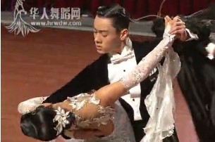 2012�Ϻ�WDSF�����ܾ������������ѡ�α�׼���һ��̽��л�Ӱ� ������
