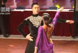 2012�Ϻ�WDSF�����ܾ���WDSF���ʹ������������һ�ֶ�ţ����ǿ ��ЦЦ