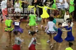 2012年CBDF巡回赛总决赛A组业余12岁以下女双B组L第二轮恰恰00746
