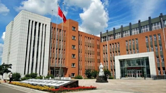 长春市城建工程学校